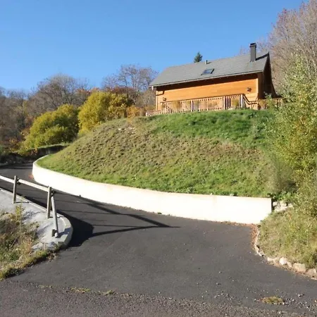 Alpesi faház 3 Etoiles Au Mont-dore Pour 6 Pers. Avec Terrasse Et Vue Sur Le Sancy - Fr-1-608-10 Le Mont-Dore
